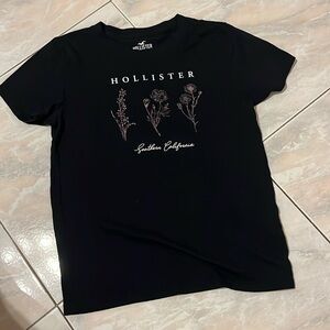 hollister tee size xs